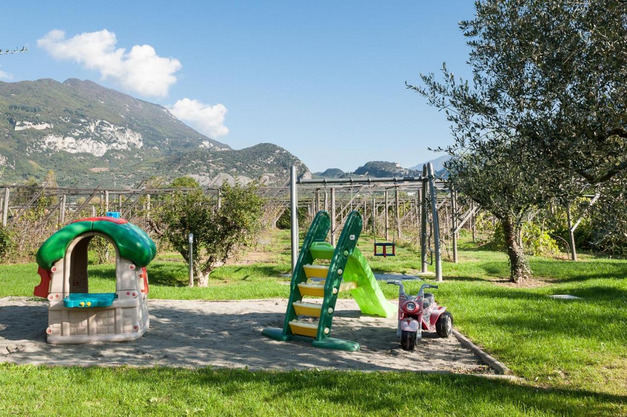 Villa Luxury House & Spa Riva del Garda Exteriör bild
